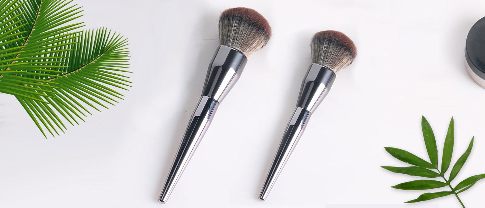 China best Synthetic Makeup Brush on sales