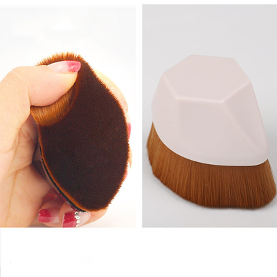 Single Large Soft Plastic Makeup Brush Customized Logo Accepted CNAS Compliant