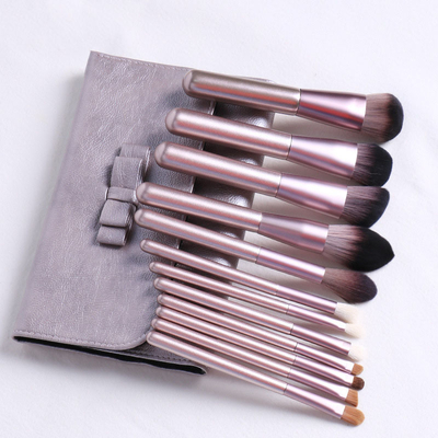 Convenient Makeup Artist Brush Set , Mini Foundation Brush Magic Retractable