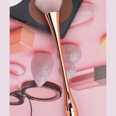 Eco Friendly Material Face Makeup Brush Customized Logo Accepted Silky Soft