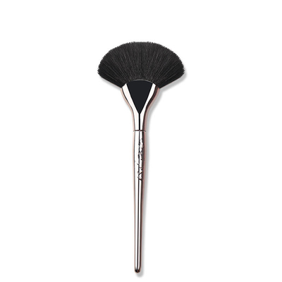 Convenient 4 In 1 Single Makeup Brush Plush Synthetic Bristles Safe For Sensitive Skin