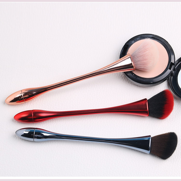 Professional Face Blender Brush Synthetic Hair / Wool Head Ultra Soft